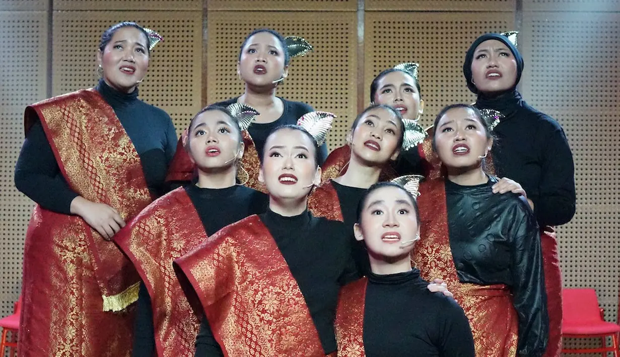 Dengan mengikuti pelatihan singkat di luar negeri, para peserta bisa menambah wawasan dan ketrampilan dalam seni pertunjukan. Selain bertemu dengan para orang profesional dan berpengalaman di dunia pertunjukan, juga mandapat banyak pelatihan. [Foto: Dok. Galeri Indonesia Kaya]