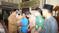 Sambut Ramadan, Sekjen Kemendagri Salurkan Bantuan Paket Pangan dari Raja Salman