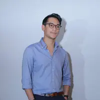 Untuk para penggemar Afgan dapat bernafas lega. Yang dimaksud adalah pendamping dalam menggelar konser Sides. Afgan memastikan, Rossa, Yura Yunita dan Gita Gutawa menemaninya dalam tur 5 kota. (Andy Masela/Bintang.com)