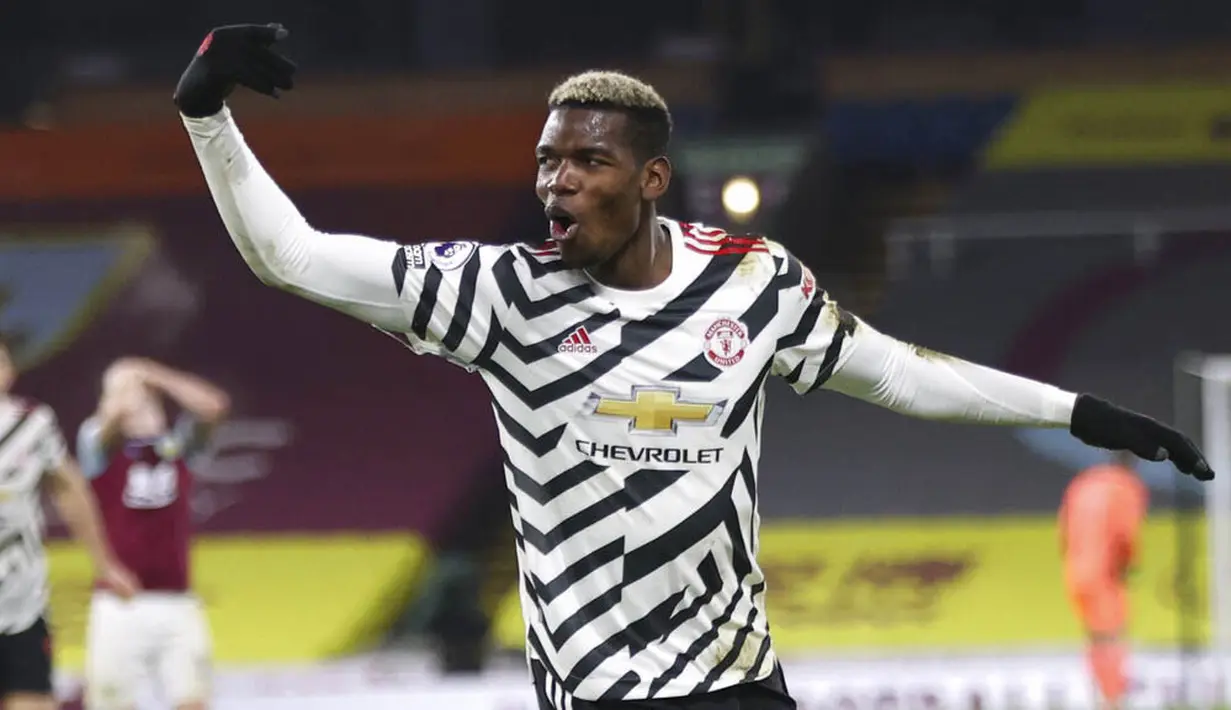 Paul Pogba - Gelandang berusia 28 tahun ini terus menunjukan performa apik sehingga selalu dipercaya Solskjaer di lini tengah. Dengan sumbangan enam gol dan enam assist dari 41 pertandingan, Pogba diprediksi bisa menjadi pembeda di laga final nanti. (Clive Brunskill/Pool via AP)