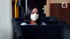 Seorang karyawan swasta, Agnes Jennifer memenuhi panggilan penyidik KPK di Jakarta, Senin (18/5/2020). Agnes diperiksa sebagai saksi untuk tersangka mantan Sekretaris MA Nurhadi terkait kasus suap dan gratifikasi perkara di Mahkamah Agung (MA) tahun 2011-2016. (merdeka.com/Dwi Narwoko)