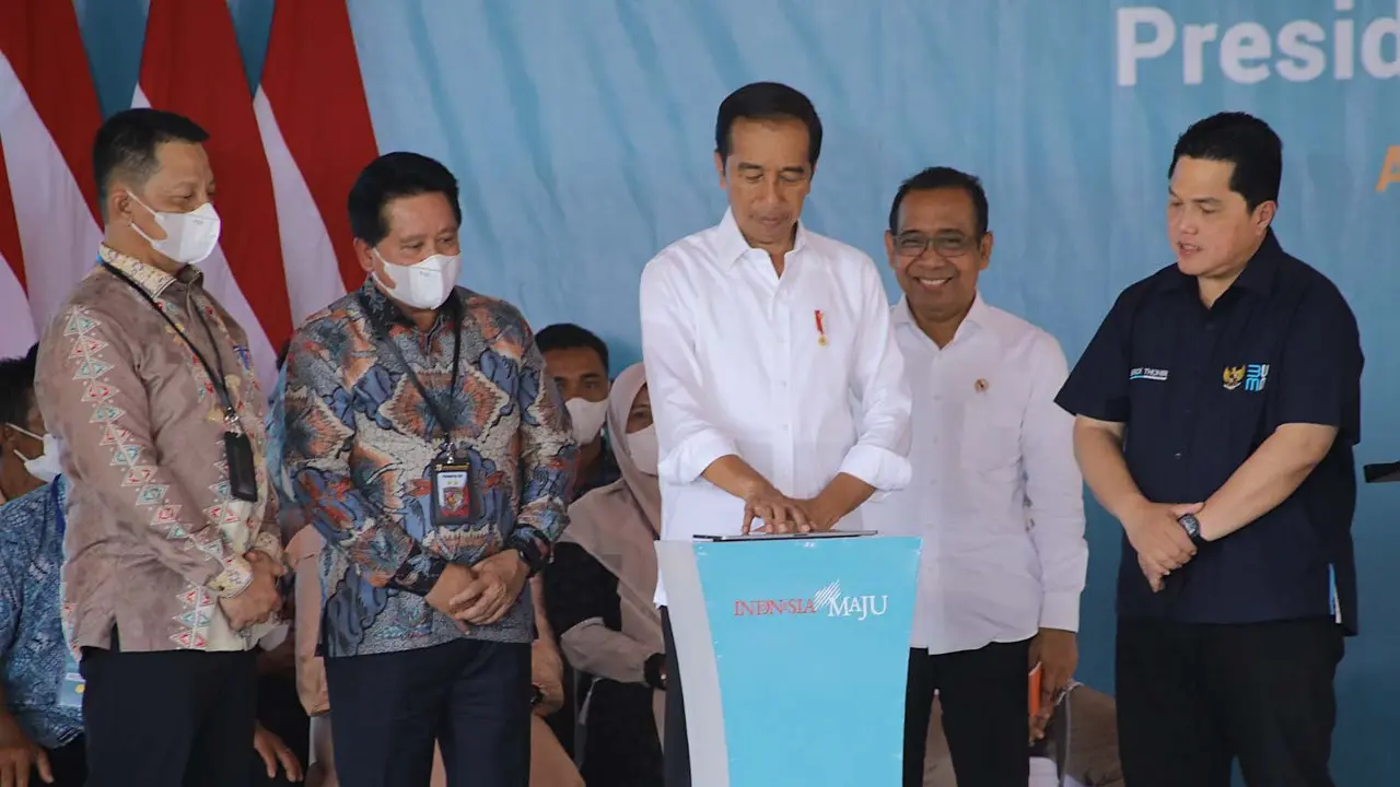 Dukung Ketahanan Pangan, Jokowi Luncurkan Kartu Tani Digital dan KUR BSI