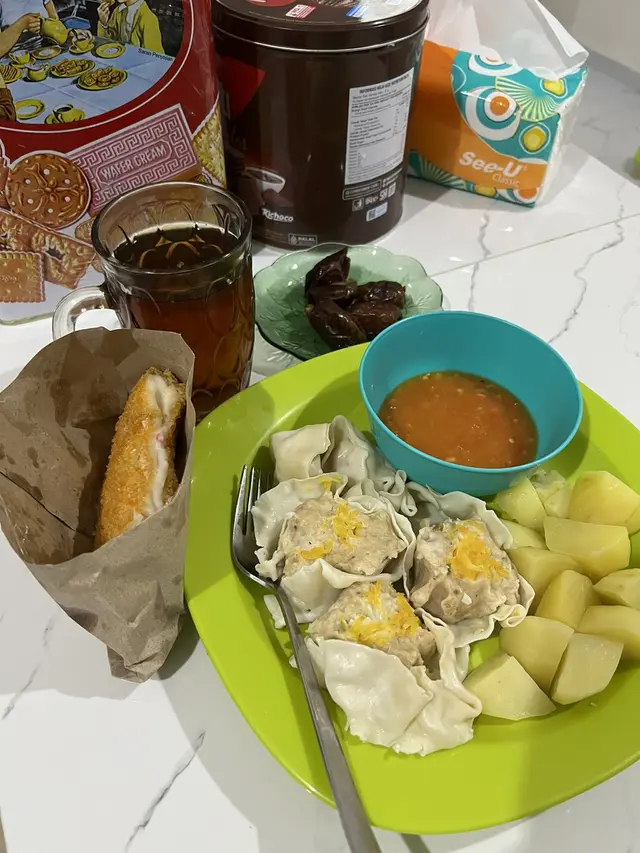 6 Potret Bentuk Dimsum Nyeleneh Ini Bikin Tepuk Jidat,