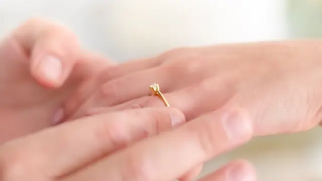 Cincin Tunangan