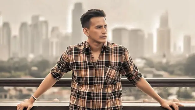 Berprofesi Sebagai Model