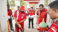 PT Pertamina (Persero) melalui sub holding Commercial & Trading yaitu PT Pertamina Patra Niaga memastikan pasokan dan stok BBM serta LPG di Kalimantan Barat aman saat Hari Raya Natal 2022 dan Tahun Baru 2023.