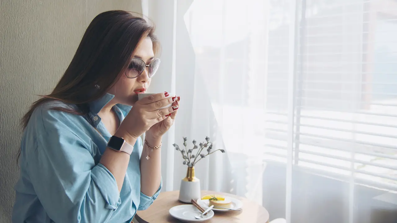 wanita agustus menghambat kesuksesan