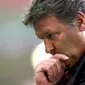 Welsh Manager John Toshack reacts prior to the Euro 2008 qualifying match between Wales and San Marino, at the Millenium Stadium, Cardiff, Wales, 28 March 2007. AFP PHOTO/CHRIS YOUNG