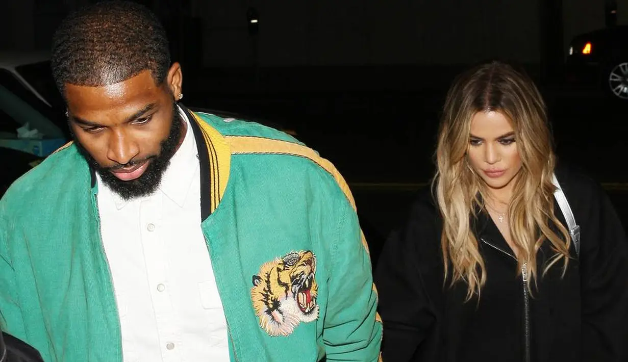 Meski demikian pihak keluarga pun menghormati keputusan Khloe Kardashian (Evening Standard)