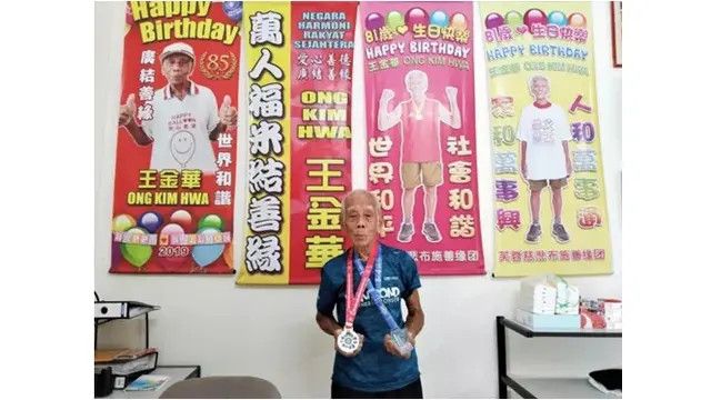 Masih Sehat Bugar, Kakek 88 Tahun Ini Berhasil Lari Maraton 10 Km dalam 85 Menit