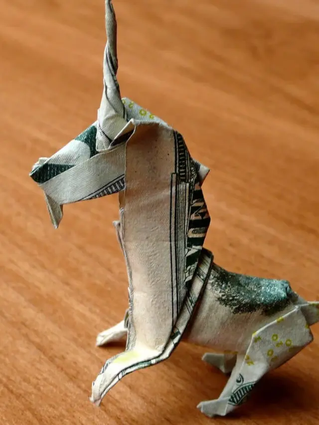 Potret Kreasi Origami dari Uang Dollar yang Kreatif Abis, Ada Sandal Jepit