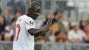 Sakho mengalami musim yang sulit pada 2016/2017. Dia tidak jadi pilihan utama di Liverpool dan kemudia dijual ke Crystal Palace pada 2017 dengan harga 28 juta euro. (Foto: AFP/Nicolas Tucat)