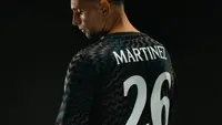 Emiliano Martinez Pakai Nomor Punggung Ikonik di Chelsea, Warisi Milik Legenda The Blues