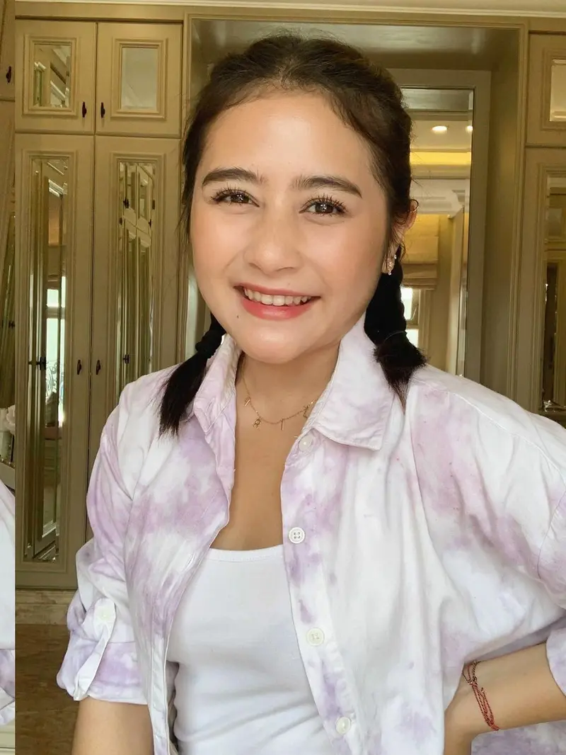 [Fimela] Prilly Latuconsina