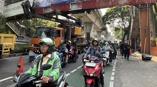 JPO Tendean Bakal Dibongkar, Arus ke Blok M Ditutup Sementara