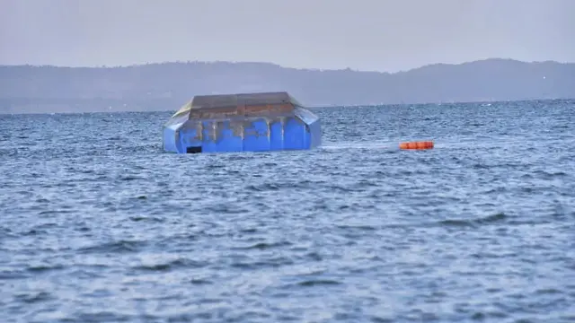 Tenggelamnya feri di victoria