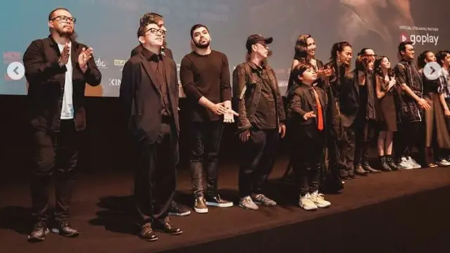 Para pemain film Ratu Ilmu Hitam (https://www.instagram.com/p/B4esMZdpaiN/)