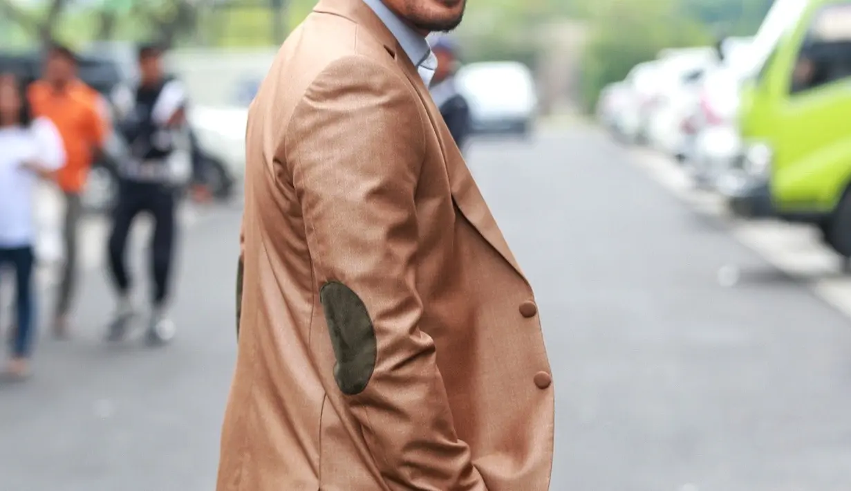 Lantaran ingin membela kebenaran, Rio Dewanto tidak peduli jika ada orang yang nyinyir dengannya dan menganggap dirinya sedang melakukan pencitraan. Tujuan utama Rio ingin membela kebenaran di Bangsa Indonesia ini. (Adrian Putra/Bintang.com)