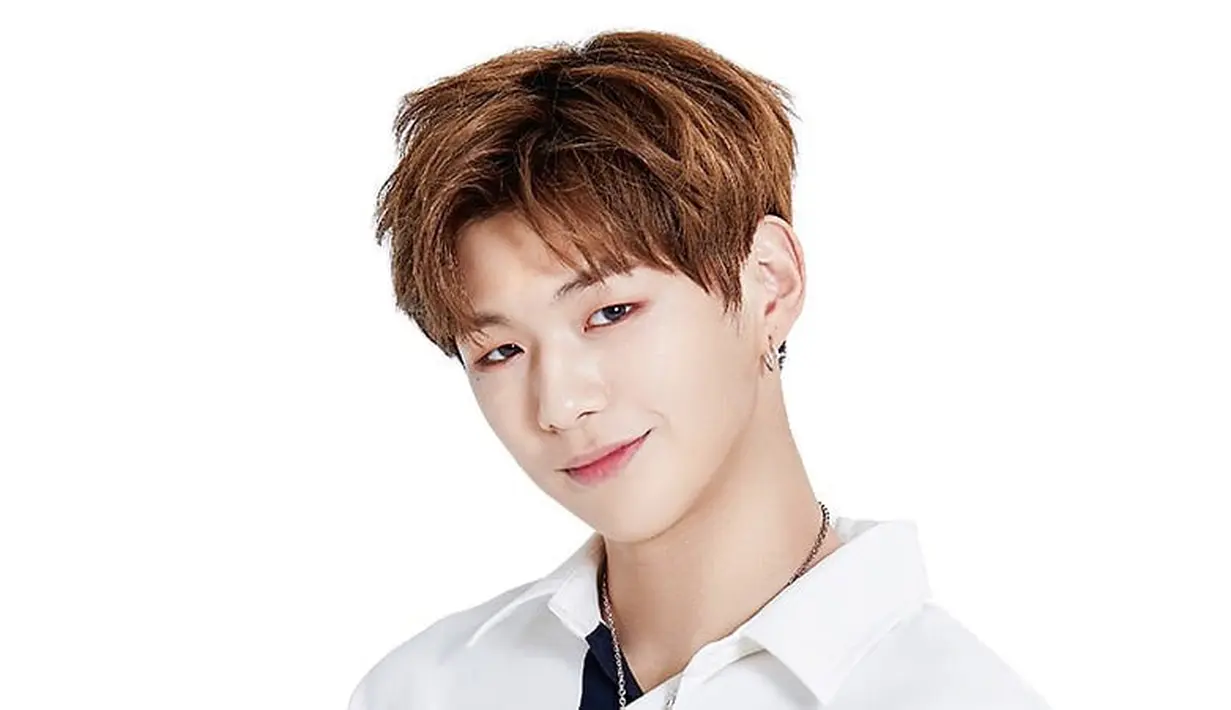 Baru-baru ini, ia menjadi bintang tamu di acara Please Take Care of My Refrigerator. Di acara ini, para chef berlomba untuk menyiapkan makanan menggunakan bahan yang ditemukan di kulkas bintang tamu. (Foto: Soompi.com)