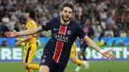 Pemain PSG, Khvicha Kvaratskhelia melakukan selebrasi setelah mencetak gol keempat timnya ke gawang Inter Milan dalam laga final Liga Champions 2024/2025 di Allianz Arena, Munchen, Jerman, Minggu (01/06/2025) dini hari WIB. (AFP/Franck Fife)