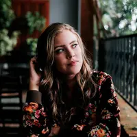 ilustrasi perempuan/Photo by Anderson Miranda from Pexels