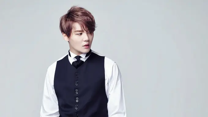 Junsu JYJ mengalami masalah pajak dan hampir tak bisa menghadiri konsernya. 