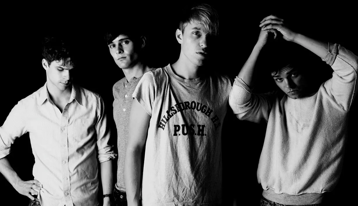 Salah satu band indie pop yang dijadwalkan bakal tampil di JakCloth Year End Sale 2014, The Drums dipastikan batal manggung. (Istimewa)