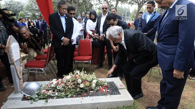 Xanana Gusmao dan Rakyat Timor Leste Ziarahi Makam BJ Habibie