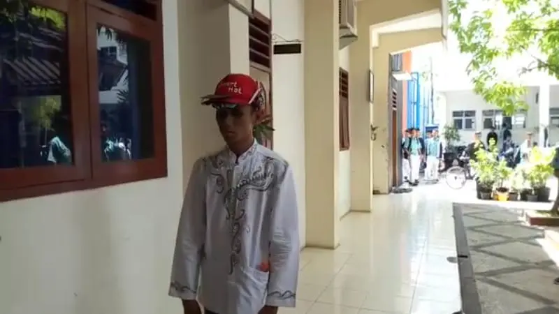 Topi Canggih Tunanetra