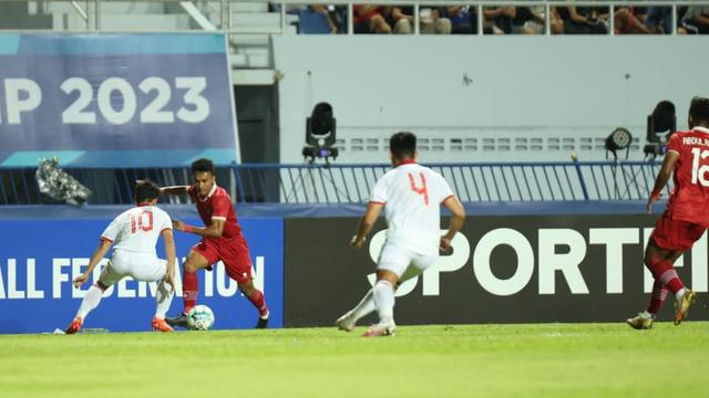 Foto: Semangat Pemain Timnas Indonesia U-23 di Final Piala AFF U-23 2023