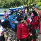 Tim arung jeram Indonesia kategori U-23 saat menyelesaikan nomor Down River Race (DRR) pada kejuaraan World Rafting Championship 2022 di Sungai Tara, Foca, Bosnia-Herzegovina, Rabu (1/6/2022).