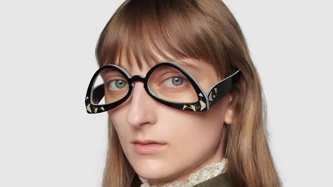Gucci Jual Kacamata Terbalik Seharga Rp10 Juta, Desainnya Bikin Warganet Gagal Paham