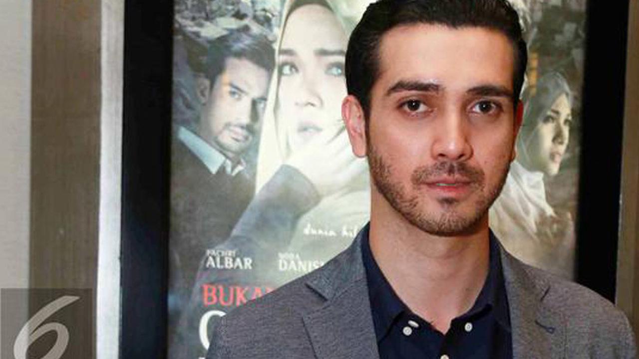 Fachri Albar Ditangkap Polisi karena Narkoba (Liputan 6)