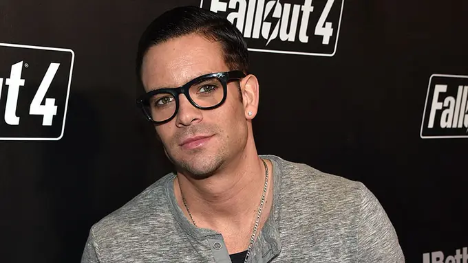 [Bintang] Mark Salling