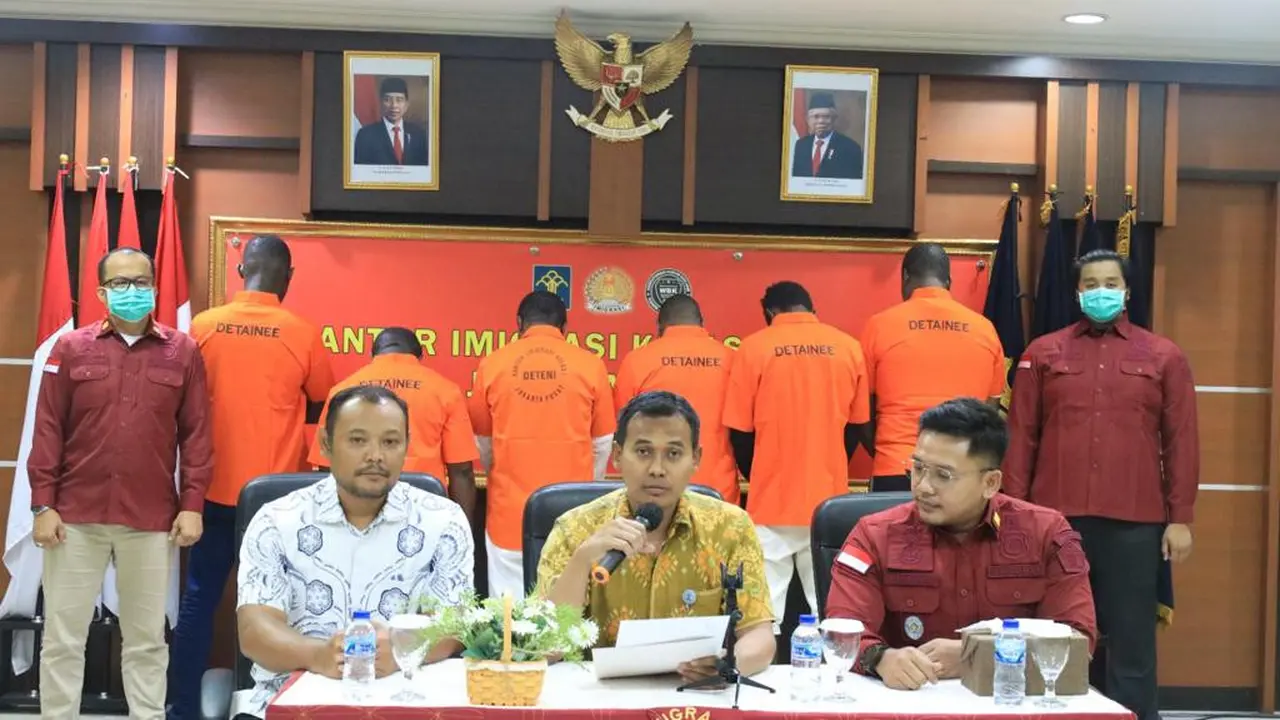Operasi Jagratara, Ciduk WNA Bermasalah Selama Nataru