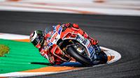 Pebalap Ducati, Jorge Lorenzo saat menukangi GP17 musim lalu (Twitter/@DucatiMotor)