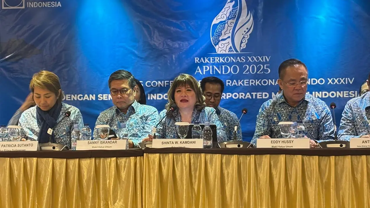 Ketua Umum APINDO, Shinta W. Kamdani, di Gedung Permata Kuningan, Jakarta, Selasa (29/7/2025). (Liputan6.com/Tira)