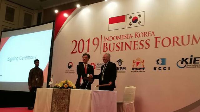 Menteri Perdagangan Enggartiasto Lukita dan Menteri Perdagangan Korea Selatan Hyun Chong Kim sepakat  mengaktifkan kembali negosiasi Perjanjian Kemitraan Ekonomi Komprehensif Indonesia-Korea (lK-CEPA).