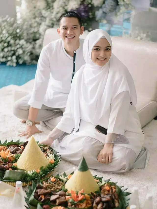 [Fimela] Citra Kirana dan Rezky Aditya Aqiqah