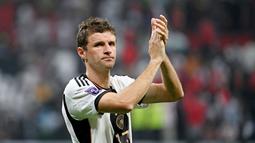 Thomas Muller termasuk pemain senior dan berpengalaman yang dibawa Timnas Jerman ke Qatar. Meski begitu, penyerang berusia 33 tahun itu gagal mencetak gol dalam tiga pertandingan di Piala Dunia 2022. (AFP/Ina Fassbender)
