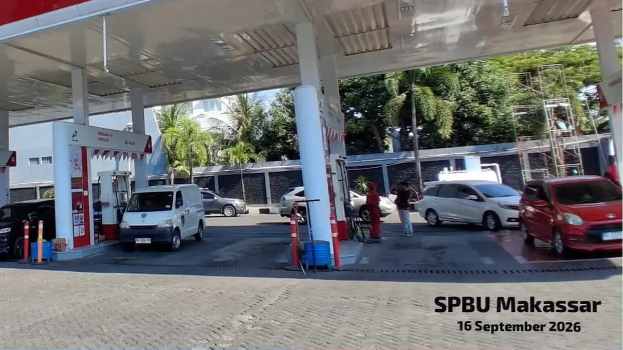 Stasiun Pengisian Bahan Bakar Umum (SPBU) di Makassar. (Dok Pertamina)