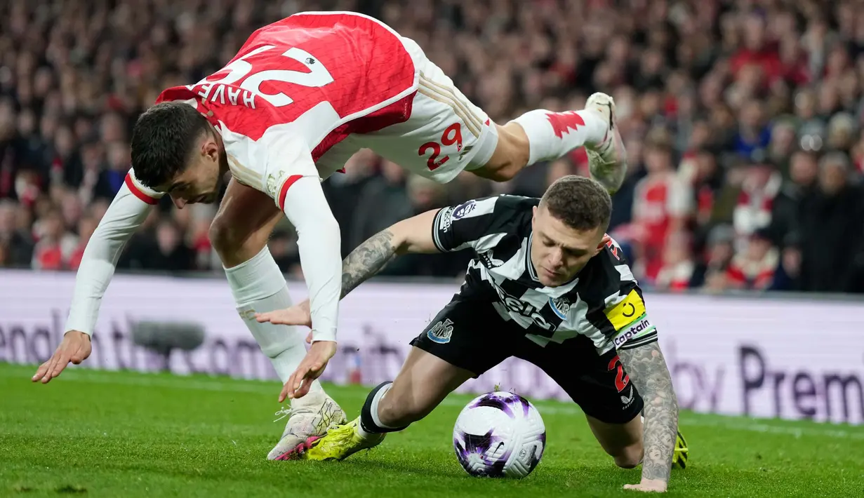 Newcastle United berhasil mencetak satu gol lewat aksi penggawanya Joe Willock di menit ke-84. (AP Photo/Alastair Grant)