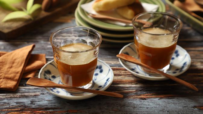 Minuman khas Sulawesi, sarabba (sumber: iStock)