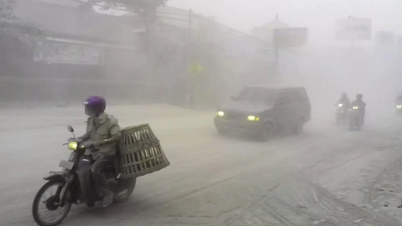 1-kelud-140214a.jpg