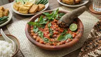 Cara Membuat Sambal Kemangi Terasi, Bikin Nagih dan Nambah Nasi