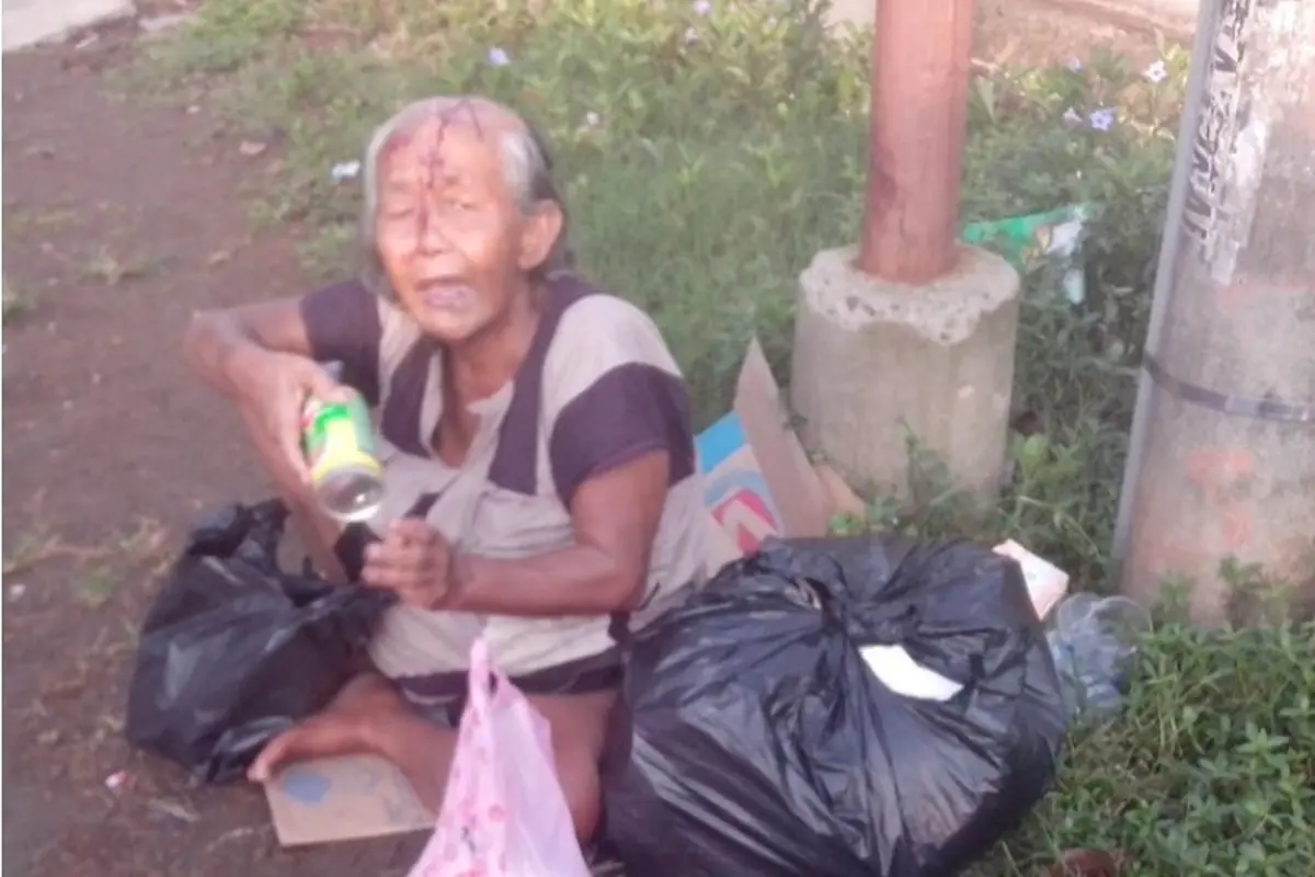 Satu Lagi, Nenek Bersimbah Darah Hebohkan Dunia Maya
