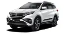 Toyota Rush juga merupakan mobil SUV yang banyak digunakan di Indonesia. Mobil SUV ini memiliki kapasitas hingga 8 orang penumpang dan dibanderol mulai dari Rp280 jutaan. Mobil ini menggunakan mesin bensin dan mengeluarkan tenaga hingga 104hp. (Source: toyota.astra.co.id)