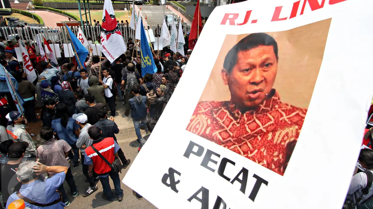 20151006-Ribuan Pekerja Demo Tuntut Dirut Pelindo Turun-Jakarta
