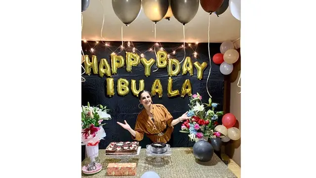 6 Momen Spesial Ulang Tahun Ibu Tasya Farasya, Panen Kado