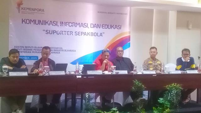 Kemenpora Gelar KIE di Malang